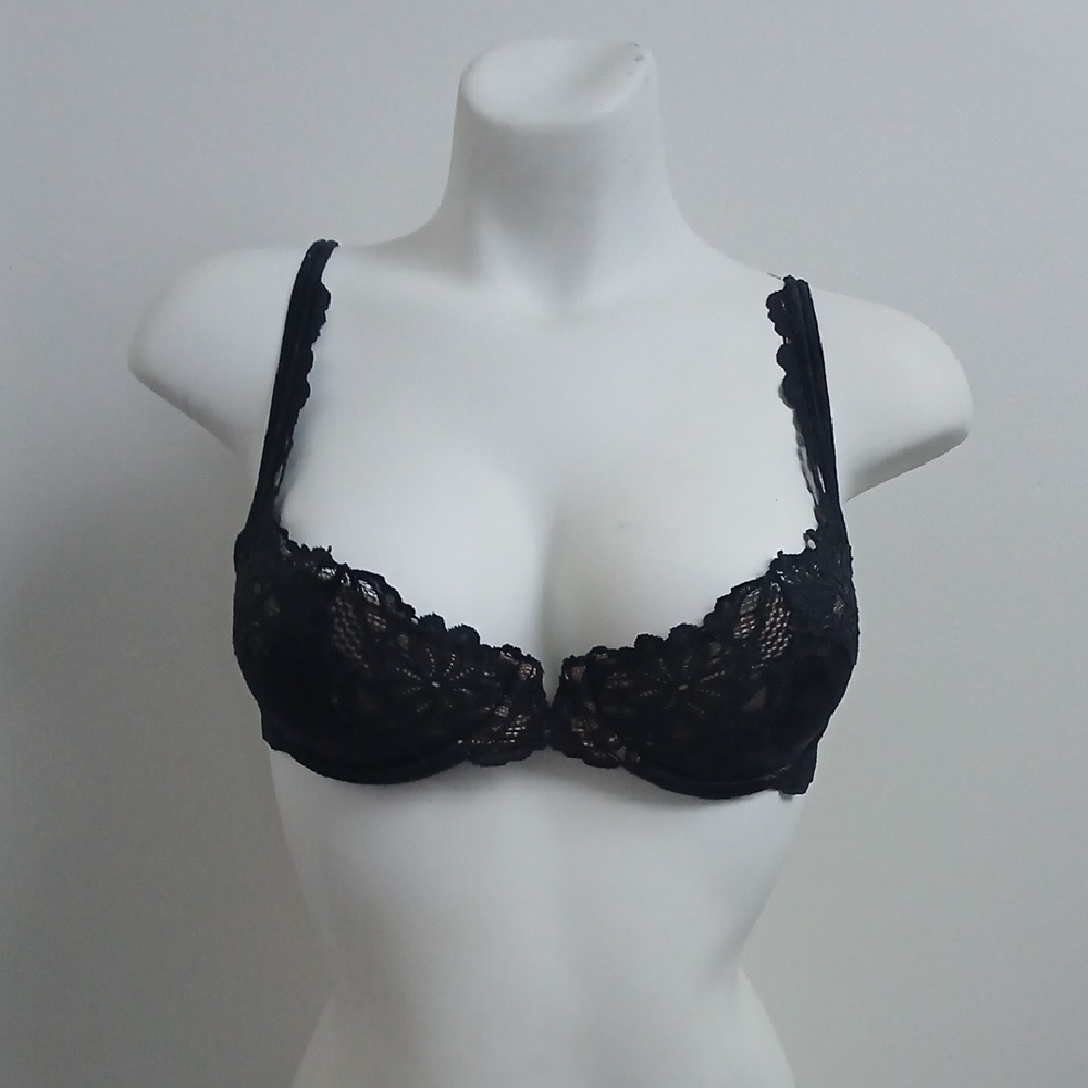 Victoria's Secret Sexy Feminine Everyday Black Floral Lace Bra